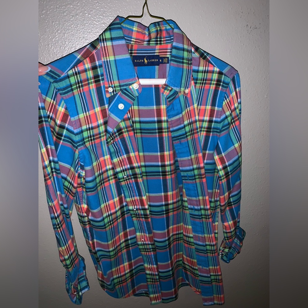 Women’s Polo Button Up
